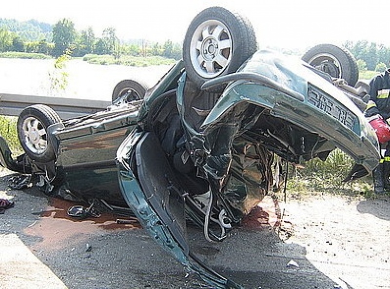 Zdjęcie w galerii na portalu naszwodzislaw.com: 30-latek zginął w wypadku wiadomości z regionu