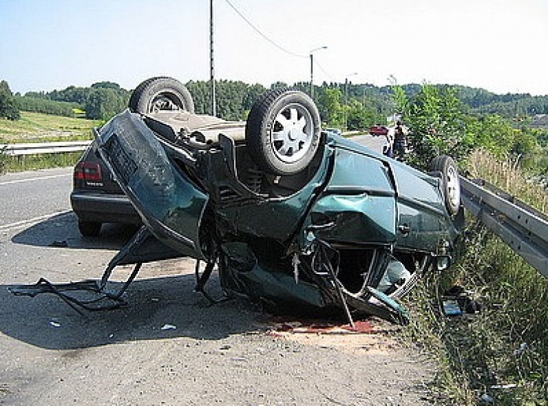 Zdjęcie w galerii na portalu naszwodzislaw.com: 30-latek zginął w wypadku wiadomości z regionu