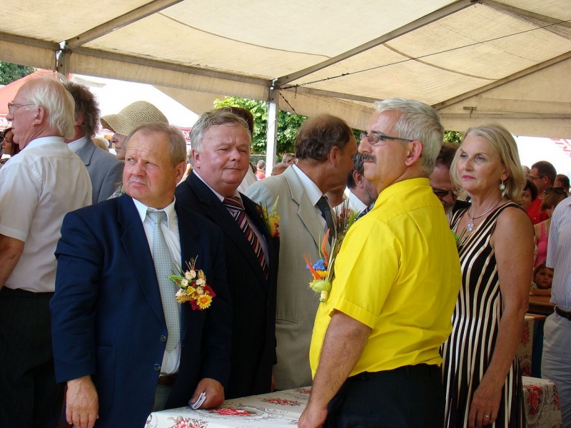 Zdjęcie w galerii na portalu naszwodzislaw.com: W Radlinie dziękowali za plony wiadomości z regionu