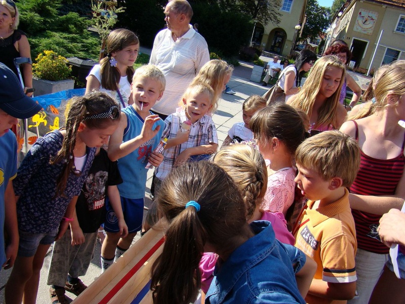 Zdjęcie w galerii na portalu naszwodzislaw.com: Gryzonie pędziły po zwycięstwo wiadomości z regionu