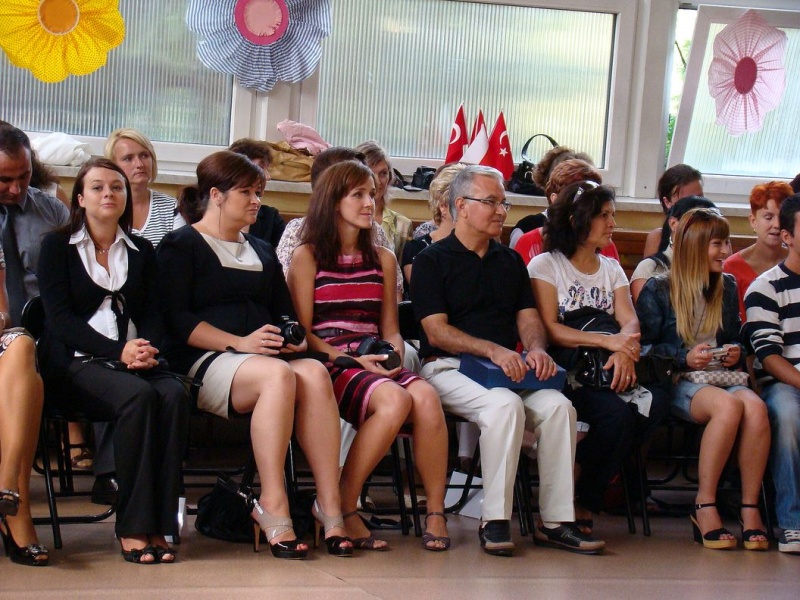 Zdjęcie w galerii na portalu naszwodzislaw.com: Prezydent Kieca przepytał pierwszaków wiadomości z regionu