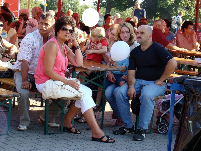 Zdjęcie w galerii na portalu naszwodzislaw.com: Każdy mógł przejechać się bryczką wiadomości z regionu