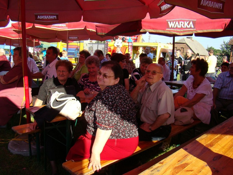 Zdjęcie w galerii na portalu naszwodzislaw.com: Każdy mógł przejechać się bryczką wiadomości z regionu