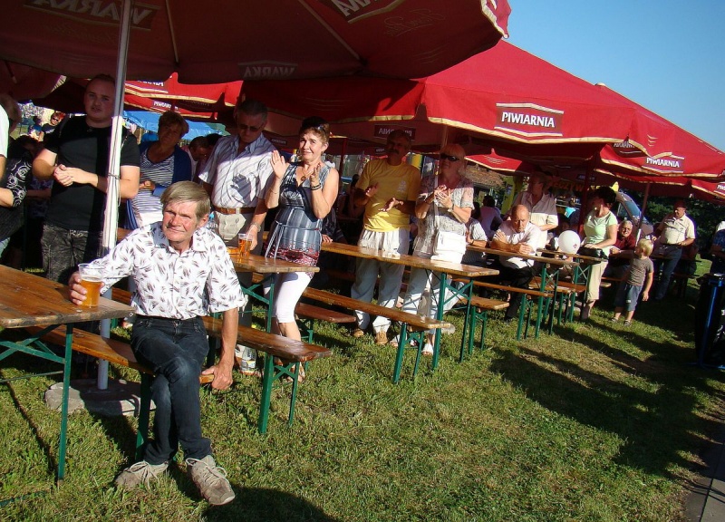 Zdjęcie w galerii na portalu naszwodzislaw.com: Każdy mógł przejechać się bryczką wiadomości z regionu