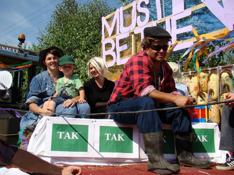 Zdjęcie w galerii na portalu naszwodzislaw.com: Nieboczowski Must be the music wiadomości z regionu