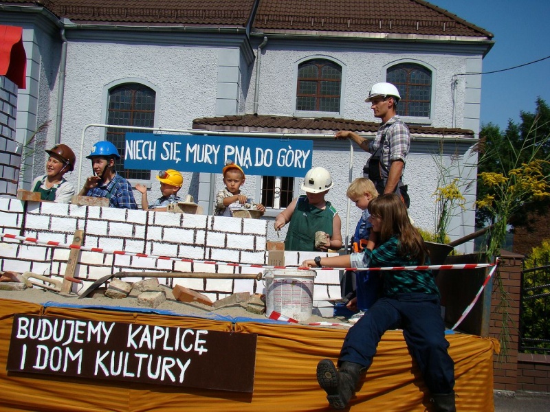 Zdjęcie w galerii na portalu naszwodzislaw.com: Nieboczowski Must be the music wiadomości z regionu