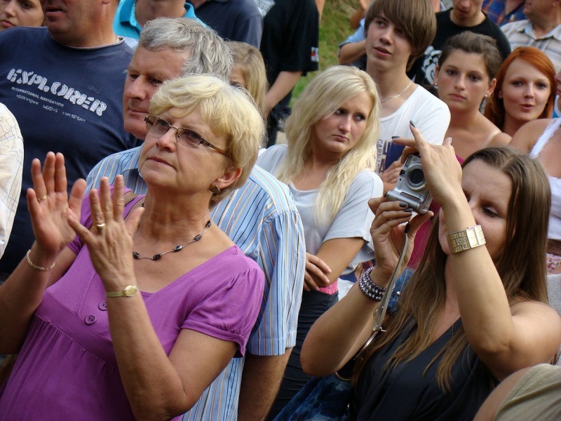 Zdjęcie w galerii na portalu naszwodzislaw.com: Łzy rozgrzały publiczność w Połomi  wiadomości z regionu