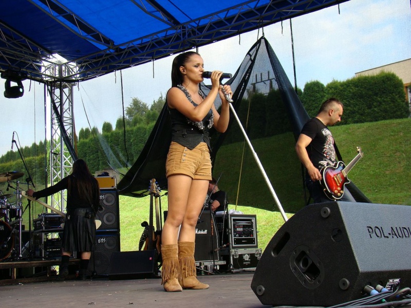 Zdjęcie w galerii na portalu naszwodzislaw.com: Łzy rozgrzały publiczność w Połomi  wiadomości z regionu