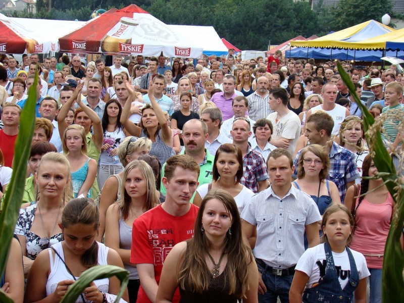 Zdjęcie w galerii na portalu naszwodzislaw.com: Łzy rozgrzały publiczność w Połomi  wiadomości z regionu