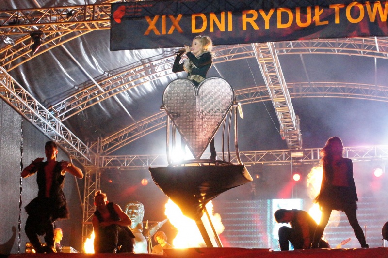 Zdjęcie w galerii na portalu naszwodzislaw.com: Show DODY w Rydułtowach wiadomości z regionu