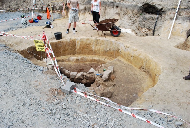Zdjęcie w galerii na portalu naszwodzislaw.com: Archeolodzy odkryli ludzkie szczątki wiadomości z regionu
