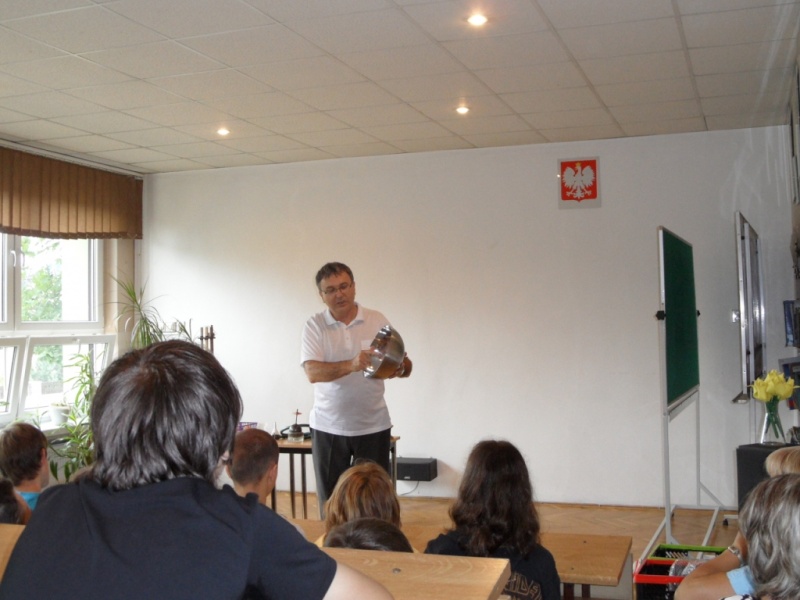 Zdjęcie w galerii na portalu naszwodzislaw.com: Eksperymenty u Tischnera wiadomości z regionu