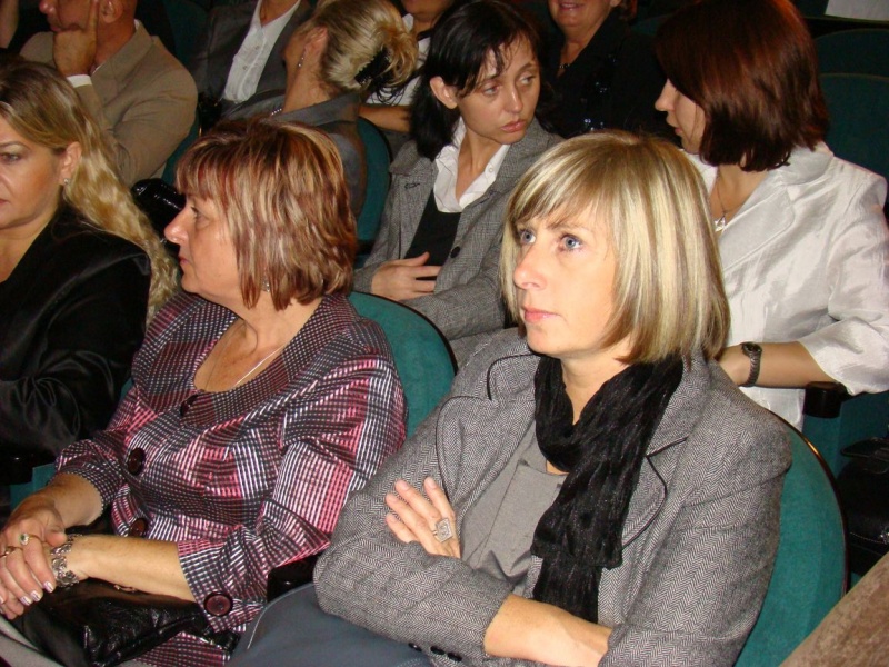 Zdjęcie w galerii na portalu naszwodzislaw.com: BELLA, BELLISSIMA o nauczycielkach... wiadomości z regionu