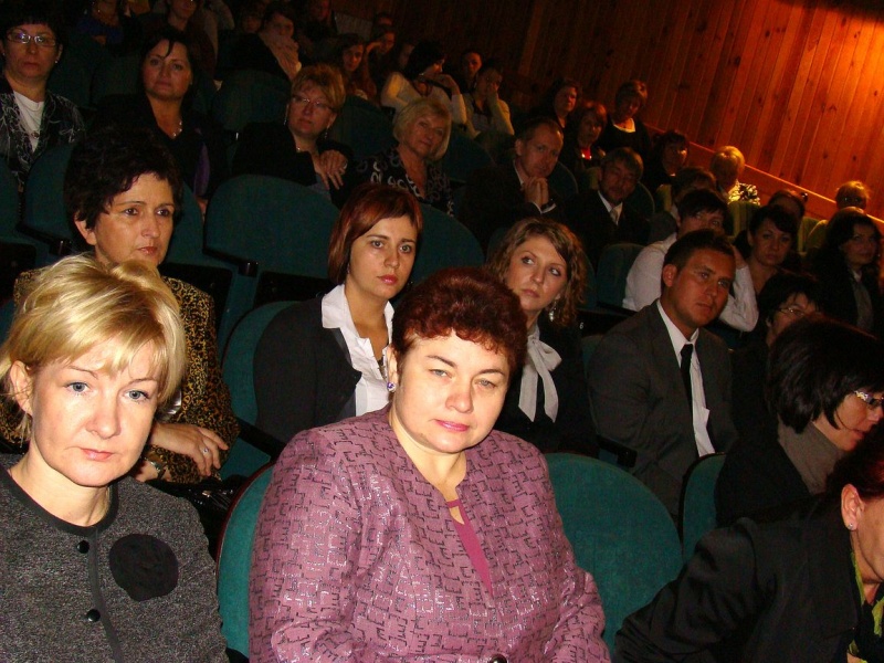 Zdjęcie w galerii na portalu naszwodzislaw.com: BELLA, BELLISSIMA o nauczycielkach... wiadomości z regionu