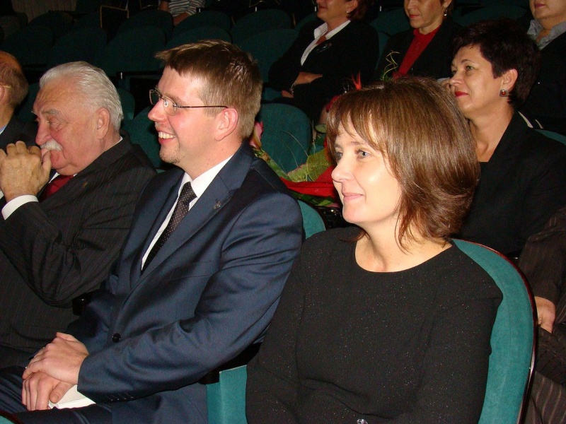 Zdjęcie w galerii na portalu naszwodzislaw.com: BELLA, BELLISSIMA o nauczycielkach... wiadomości z regionu