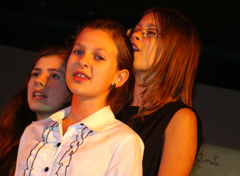 Zdjęcie w galerii na portalu naszwodzislaw.com: BELLA, BELLISSIMA o nauczycielkach... wiadomości z regionu