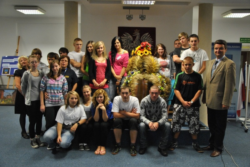 Zdjęcie w galerii na portalu naszwodzislaw.com: Próba bicia rekordu przerwana wiadomości z regionu