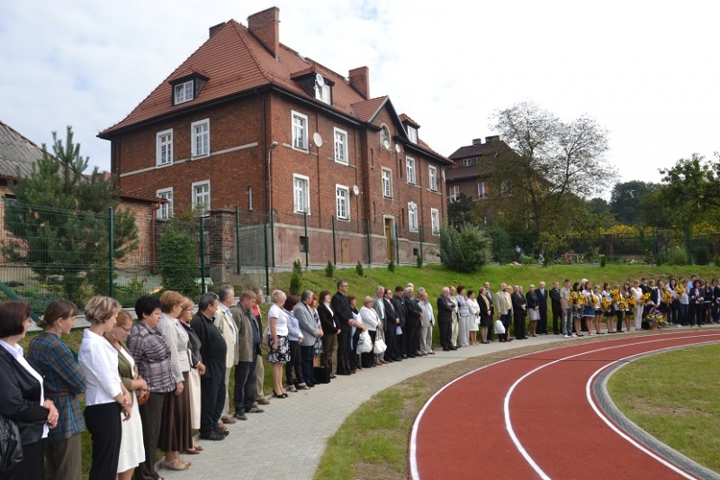 Zdjęcie w galerii na portalu naszwodzislaw.com: Nowe boisko w mieście olimpijczyków wiadomości z regionu