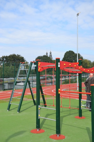 Zdjęcie w galerii na portalu naszwodzislaw.com: Nowe boisko w mieście olimpijczyków wiadomości z regionu