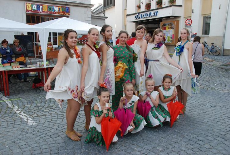 Zdjęcie w galerii na portalu naszwodzislaw.com: Czesi zachwyceni kołoczem i polką wiadomości z regionu