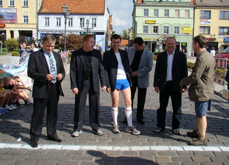 Zdjęcie w galerii na portalu naszwodzislaw.com: Pierwszy prezydent, drugi komendant wiadomości z regionu