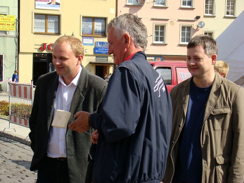 Zdjęcie w galerii na portalu naszwodzislaw.com: Pierwszy prezydent, drugi komendant wiadomości z regionu