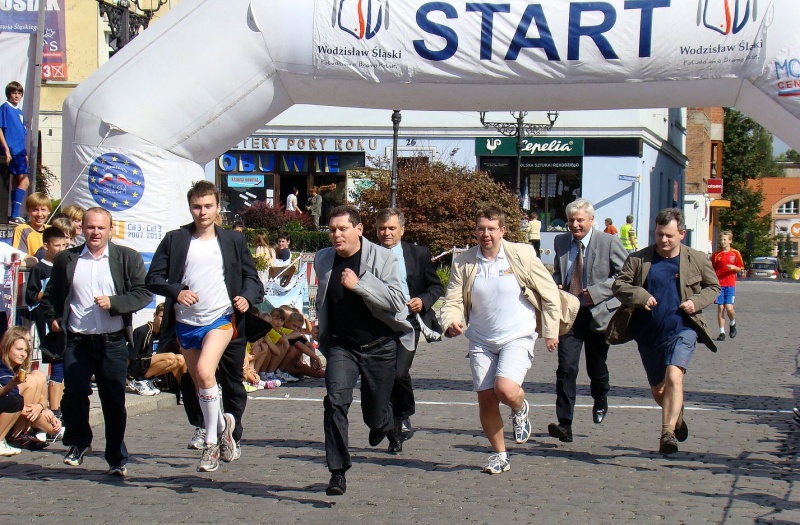 Zdjęcie w galerii na portalu naszwodzislaw.com: Pierwszy prezydent, drugi komendant wiadomości z regionu