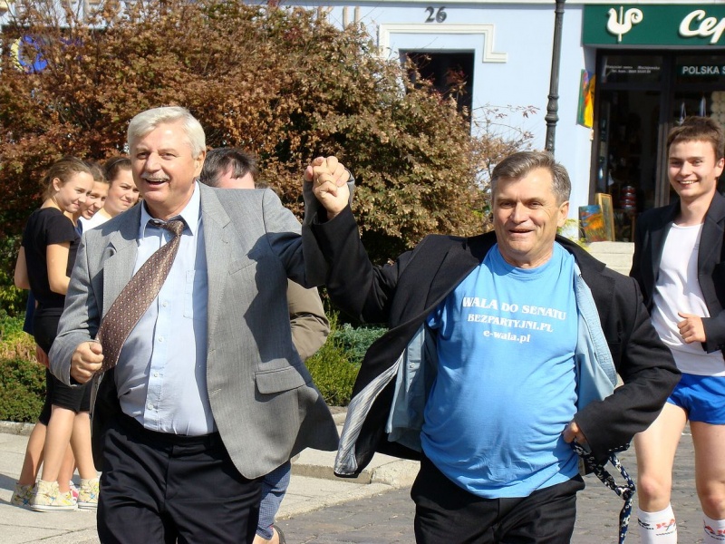 Zdjęcie w galerii na portalu naszwodzislaw.com: Pierwszy prezydent, drugi komendant wiadomości z regionu