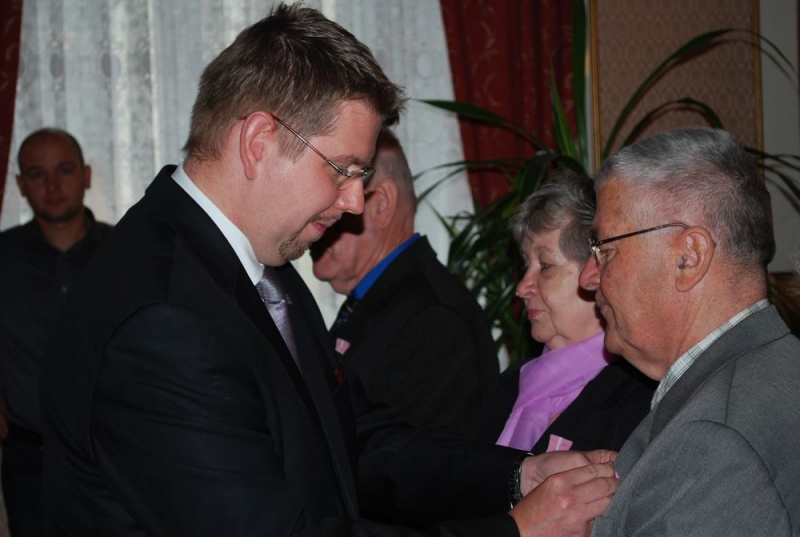 Zdjęcie w galerii na portalu naszwodzislaw.com: 31 par świętowało złote gody wiadomości z regionu