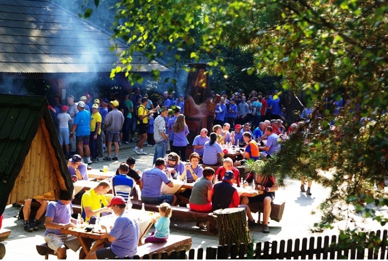 Zdjęcie w galerii na portalu naszwodzislaw.com: Rekord pobity, ścigało się 400 osób  wiadomości z regionu