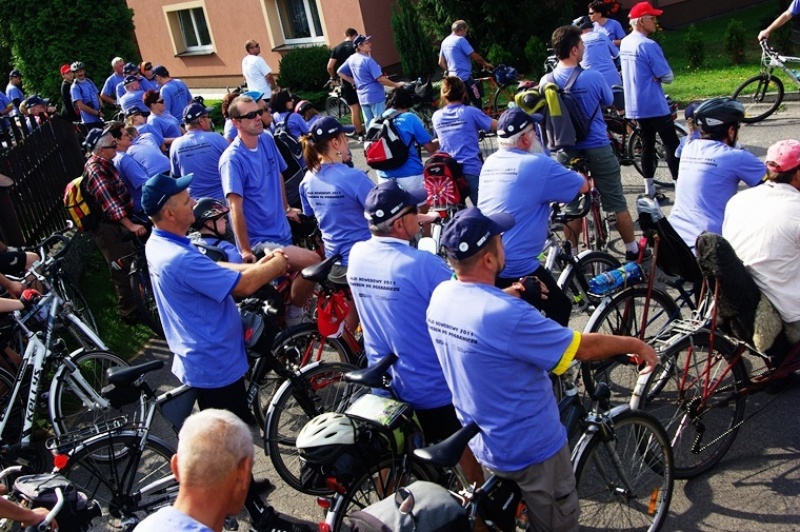 Zdjęcie w galerii na portalu naszwodzislaw.com: Rekord pobity, ścigało się 400 osób  wiadomości z regionu