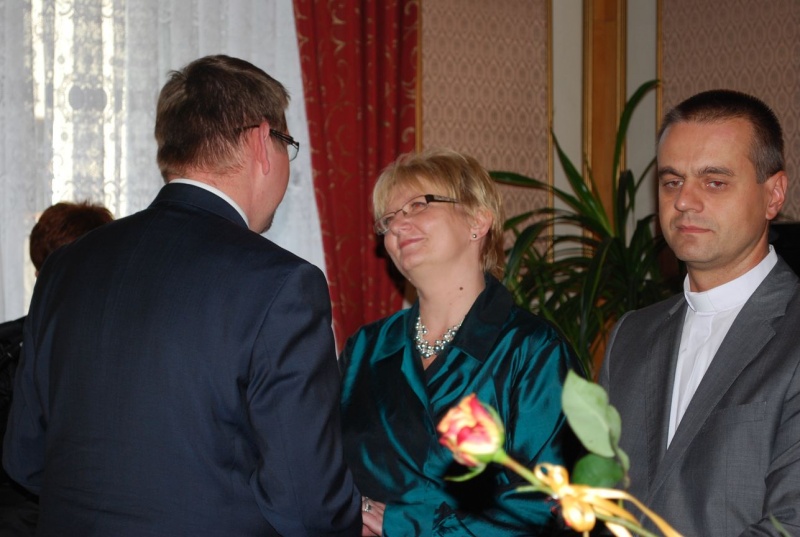 Zdjęcie w galerii na portalu naszwodzislaw.com: Nagrody i stypendia rozdane wiadomości z regionu