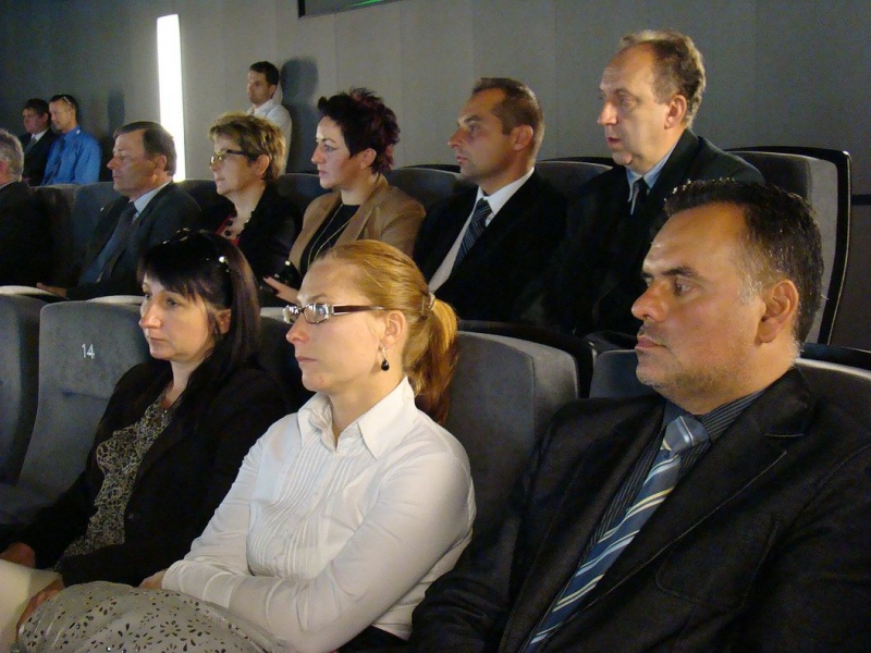 Zdjęcie w galerii na portalu naszwodzislaw.com: IUG: Duży może więcej wiadomości z regionu