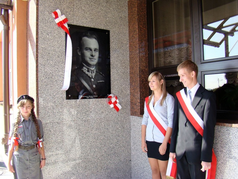 Zdjęcie w galerii na portalu naszwodzislaw.com: Jubileusz: budowlanka skończyła 50 lat wiadomości z regionu