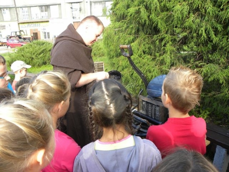 Zdjęcie w galerii na portalu naszwodzislaw.com: 120 dzieci na warsztatach drukarskich wiadomości z regionu