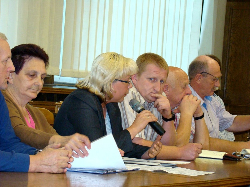 Zdjęcie w galerii na portalu naszwodzislaw.com: Nasze domy się rozlecą! wiadomości z regionu