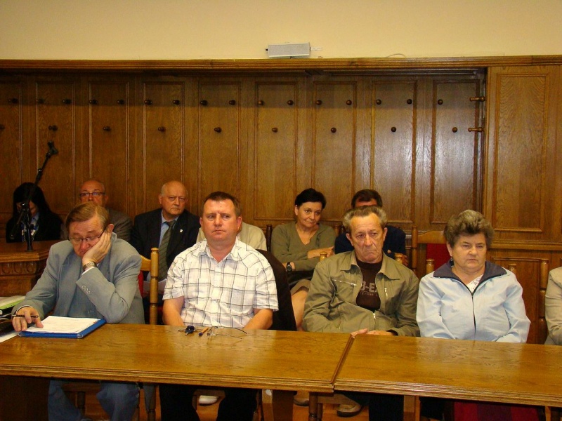 Zdjęcie w galerii na portalu naszwodzislaw.com: Nasze domy się rozlecą! wiadomości z regionu