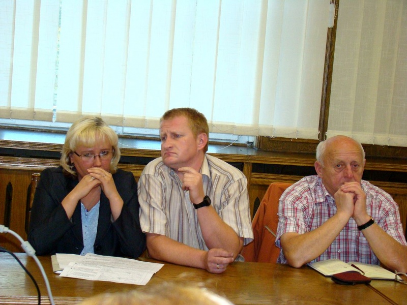 Zdjęcie w galerii na portalu naszwodzislaw.com: Nasze domy się rozlecą! wiadomości z regionu