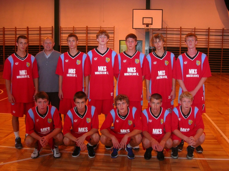 Zdjęcie w galerii na portalu naszwodzislaw.com: Trzecie z rzędu zwycięstwo koszykarzy  wiadomości z regionu