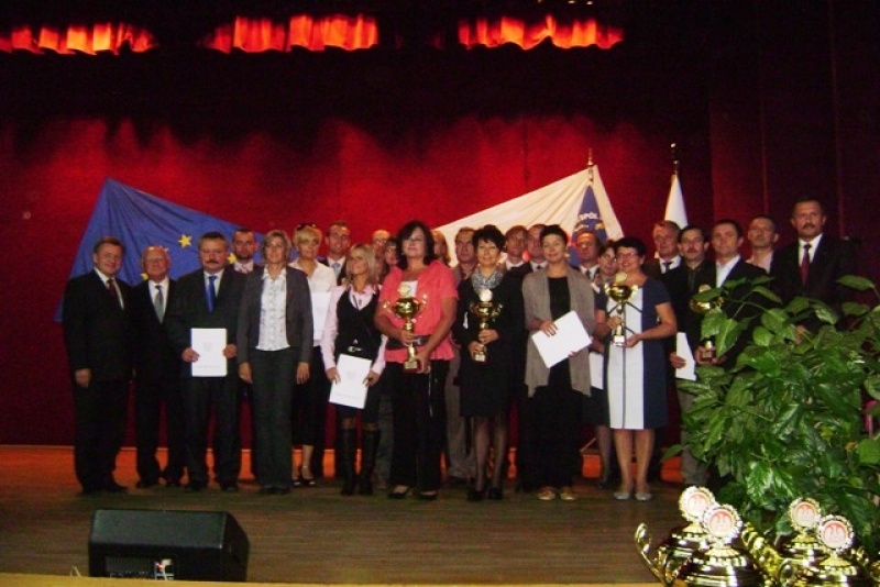 Zdjęcie w galerii na portalu naszwodzislaw.com: ZSS w Radlinie w pierwszej dziesiątce wiadomości z regionu