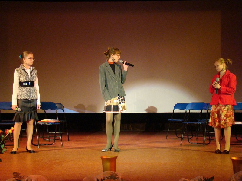 Zdjęcie w galerii na portalu naszwodzislaw.com: Belfrowie świętowali już dziś wiadomości z regionu