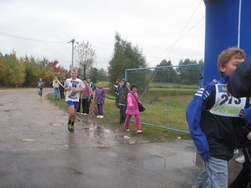 Zdjęcie w galerii na portalu naszwodzislaw.com: Bieg uliczny w Mszanie zakończony wiadomości z regionu