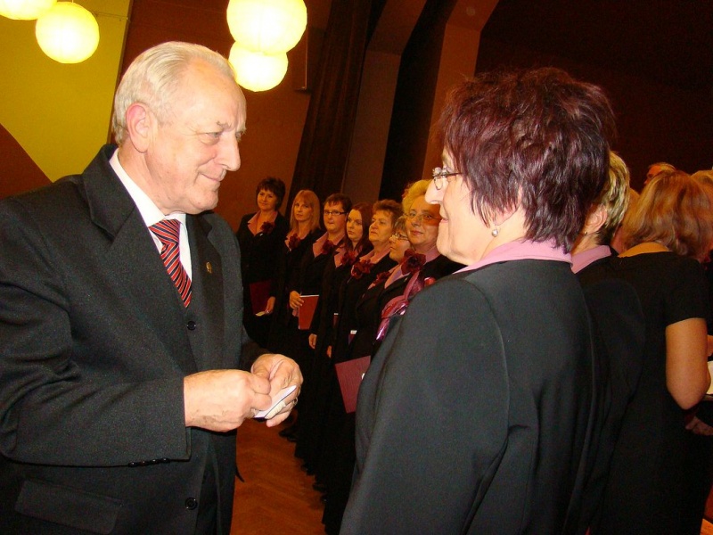 Zdjęcie w galerii na portalu naszwodzislaw.com: Chór Moniuszko to już ELITA wiadomości z regionu