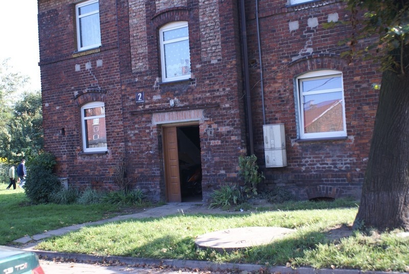 Zdjęcie w galerii na portalu naszwodzislaw.com: Sami wyremontowali klatkę schodową wiadomości z regionu