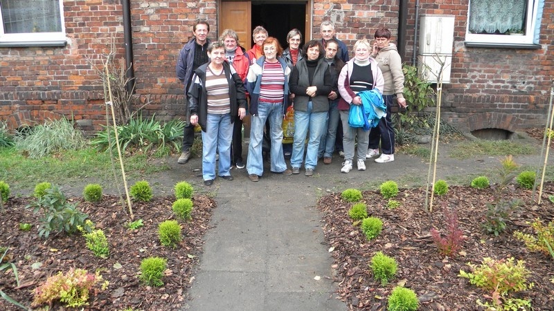 Zdjęcie w galerii na portalu naszwodzislaw.com: Sami wyremontowali klatkę schodową wiadomości z regionu