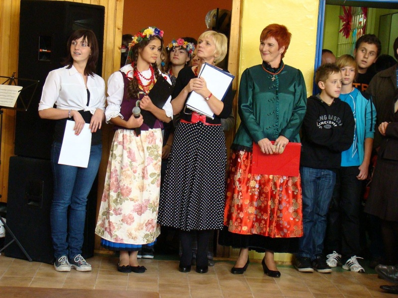 Zdjęcie w galerii na portalu naszwodzislaw.com: Pani dyrektor jak śląska gospodyni wiadomości z regionu