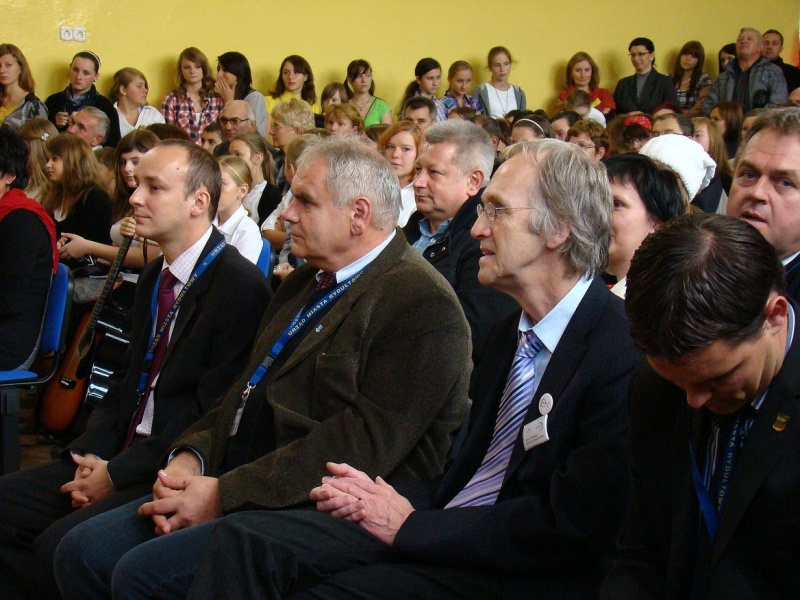 Zdjęcie w galerii na portalu naszwodzislaw.com: Pani dyrektor jak śląska gospodyni wiadomości z regionu