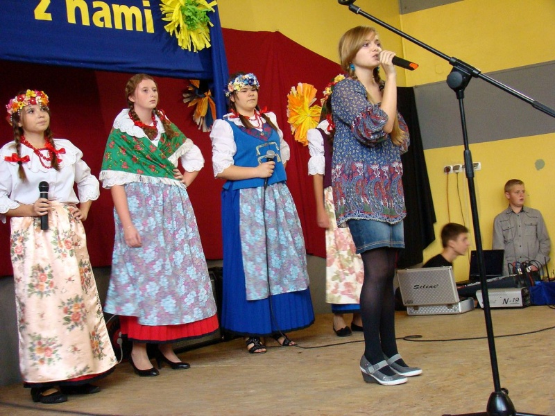 Zdjęcie w galerii na portalu naszwodzislaw.com: Pani dyrektor jak śląska gospodyni wiadomości z regionu