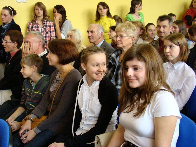 Zdjęcie w galerii na portalu naszwodzislaw.com: Pani dyrektor jak śląska gospodyni wiadomości z regionu