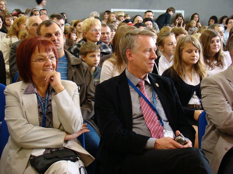 Zdjęcie w galerii na portalu naszwodzislaw.com: Pani dyrektor jak śląska gospodyni wiadomości z regionu